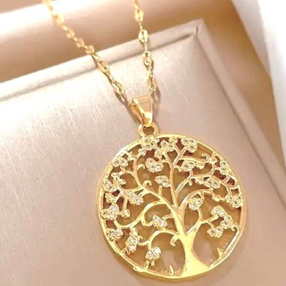 Necklace Heart Tree of Life Rhinestones Hollow Cut Gold Chain Sparkle Trendy NEW - Picture 3 of 4